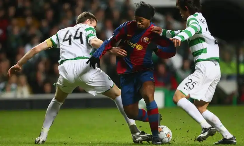 也反映了球 也反映了球