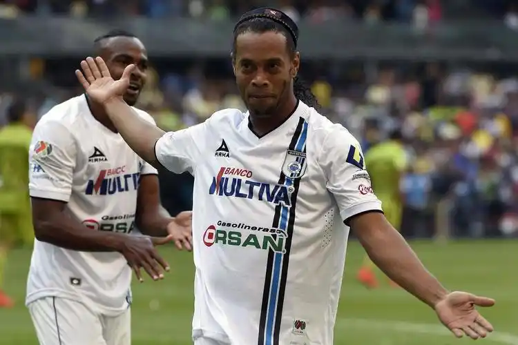 梅或许正是 梅或许正是