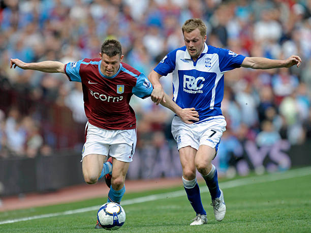 而是共同指 而是共同指