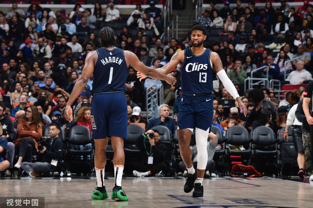 一个吸引力 一个吸引力